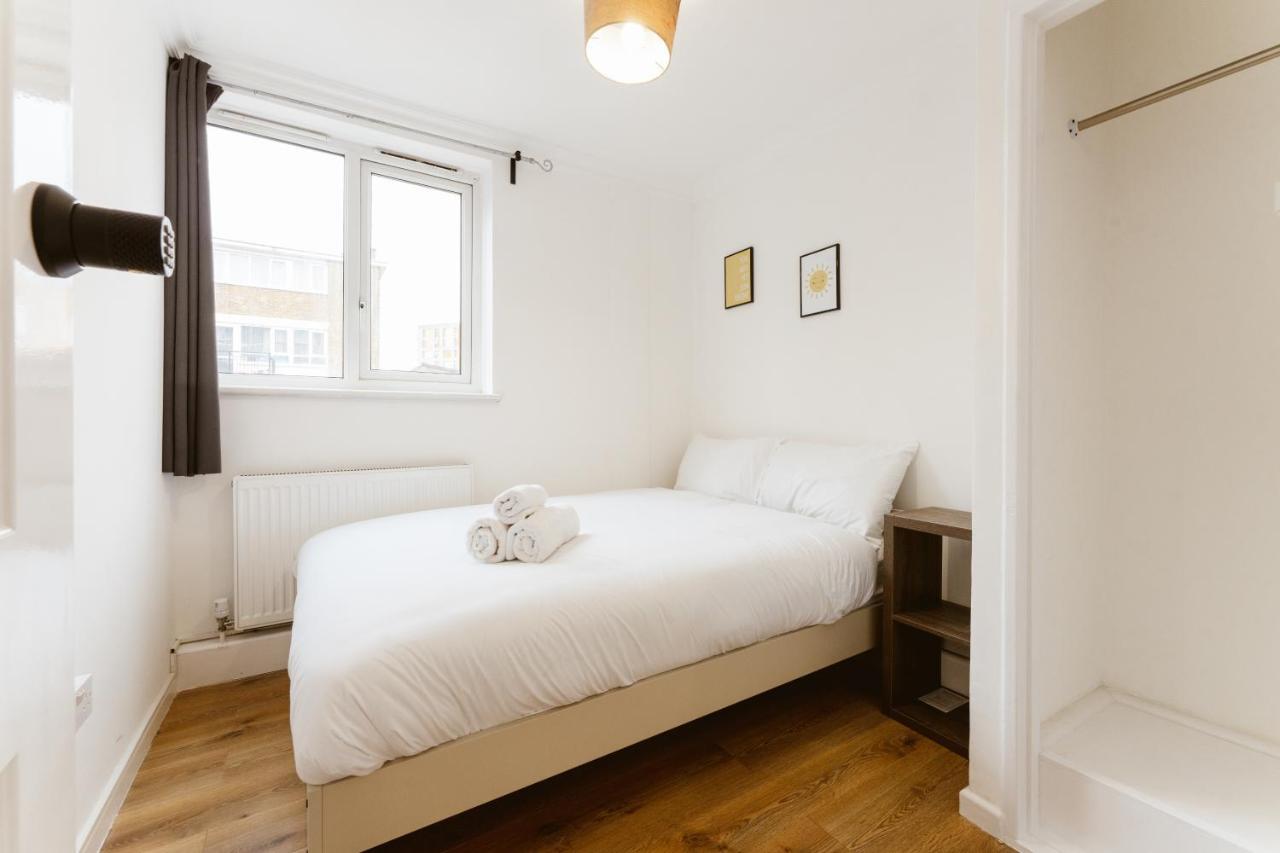 Wesferry Beds To Stay London Exterior photo